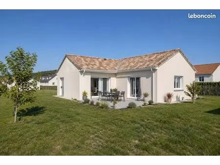 maison 3 pièces 49 m²