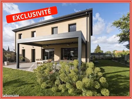 maison 5 pièces 150 m²