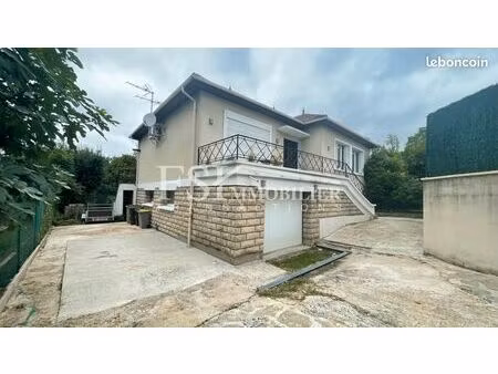 maison 6 pièces 143 m²