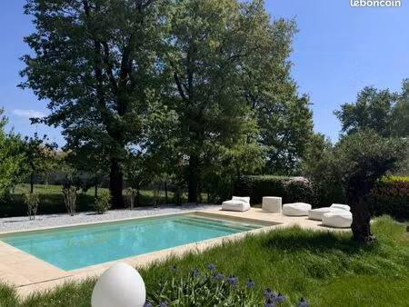 villa 5 pièces 185 m²