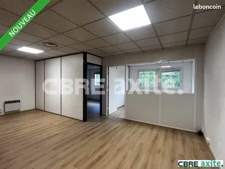 bureaux 64 m² bourgoin jallieu