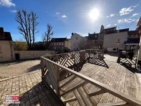 commerce 44 m²