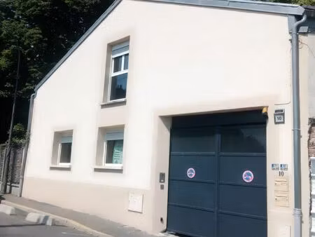 ensemble loft-maison & petite maison en fond de cours