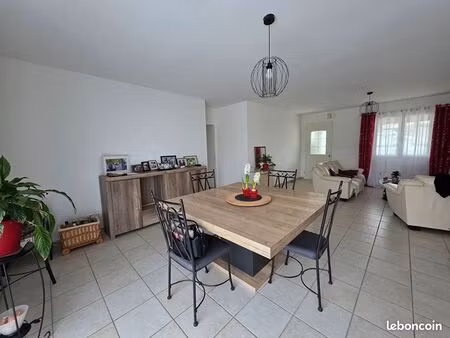 maison 5 pièces 106 m²