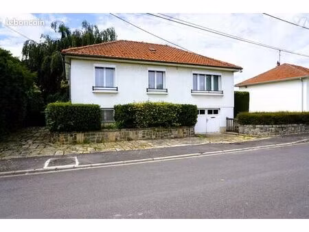 pavillon 3 pièces 64 m²