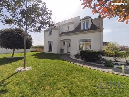 maison 6 pièces 156 m²