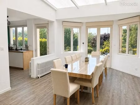 maison 6 pièces 180 m²