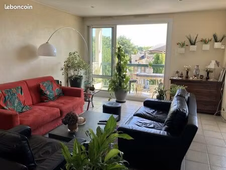 appartement 3 pièces 80 m²