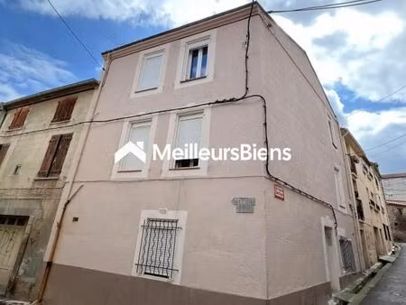 immeuble 8 pièces 113 m²
