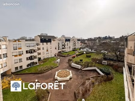 appartement 2 pièces 52 m²