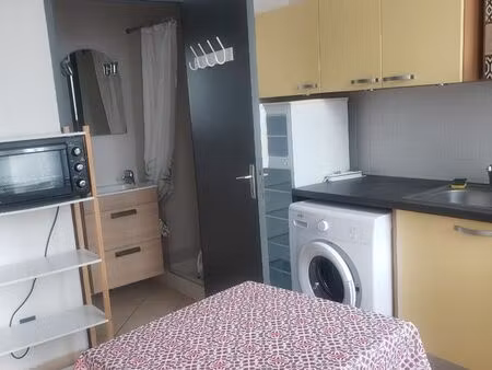 studio t1 de 25 m2 meublé