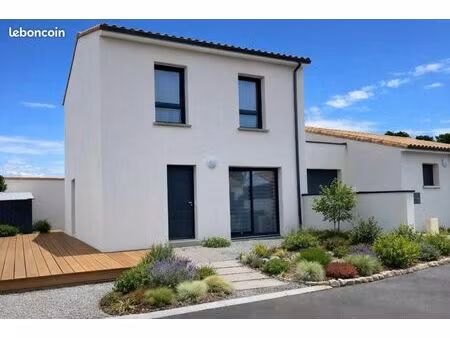 maison 80 m² bouaye
