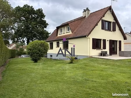 maison 6 pièces 130 m²