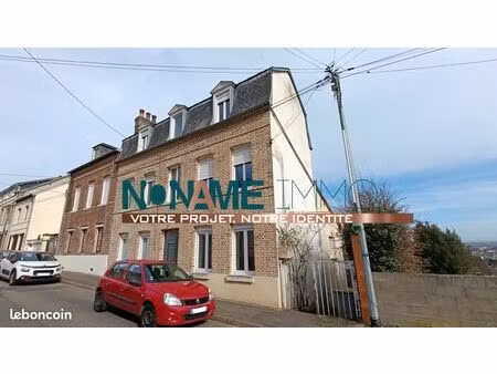 maison 7 pièces 182 m²