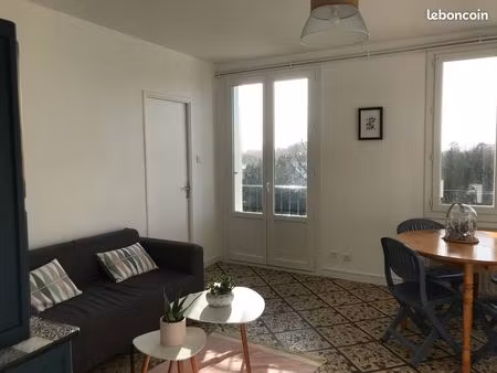 vends appartement t3