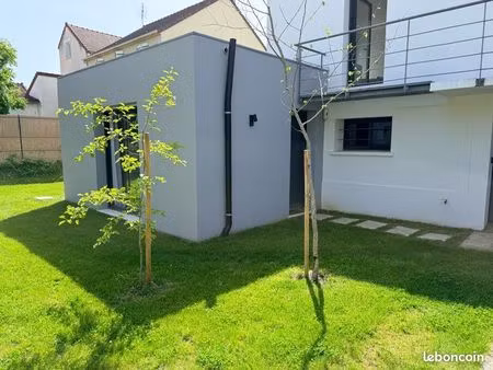 location studio cosy 20m2 à gif sur yvette