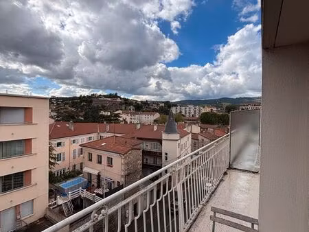 appartement t2 traversant 55 m² – 2 balcons – centre saint-chamond