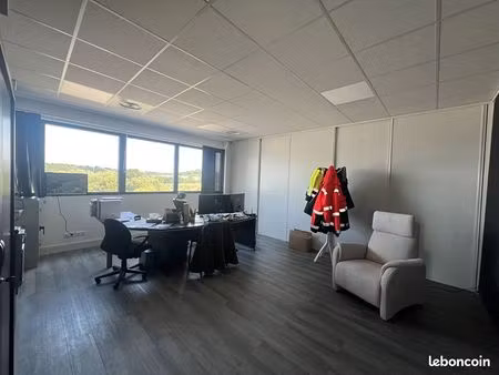 bureaux 115 m² chasse sur rhone