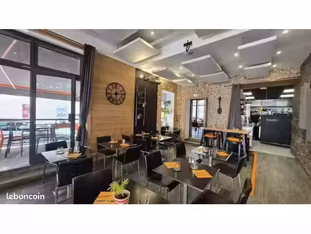 bar  restaurant 128 m² le bourg-d'oisans