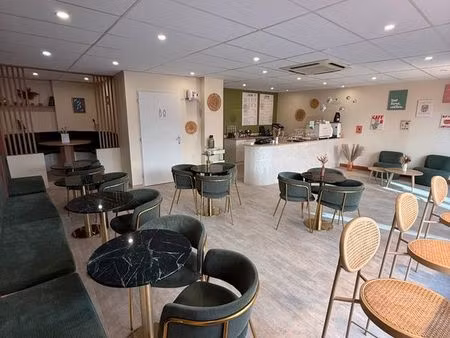 local commercial 80m2 centre ville - tout équipé - terrasse