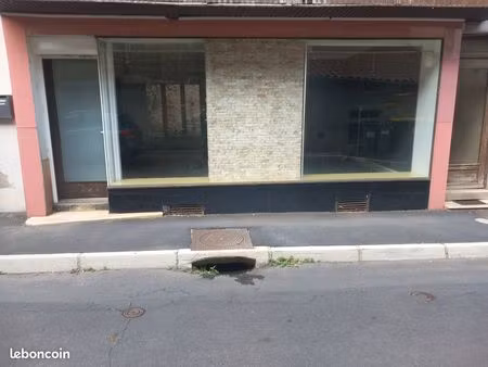 local commercial ou administratif 50m2