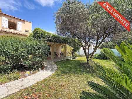 maison de luxe à vendre dans le quartier mendrous e-languedoc e-a. rouge-devois