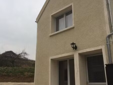 domptin (02) – maison t2 duplex avec jardin et parking – cadre calme