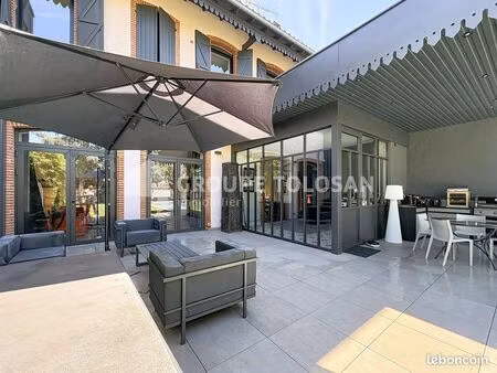 maison de ville 12 pièces 320 m²