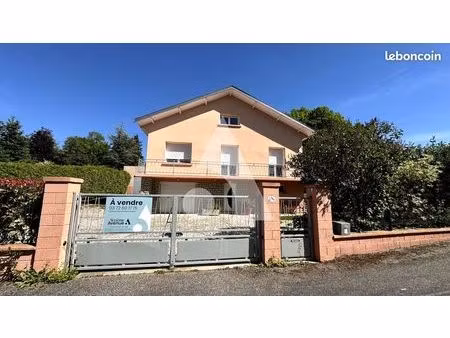propriété 5 pièces 165 m²