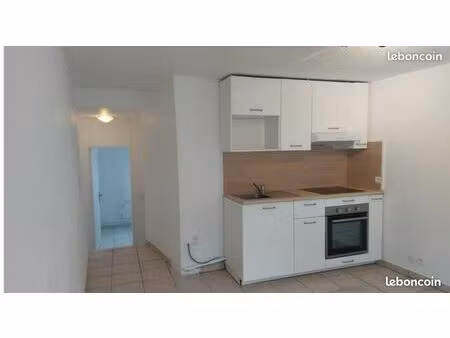 appartement . 3 pièces . 47m² . etampes 91150