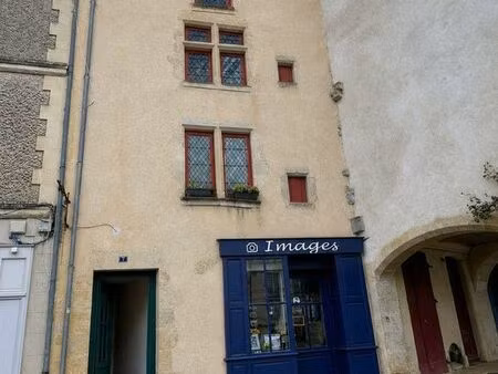 immeuble de rapport 250 m² bazas