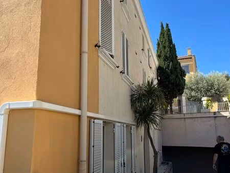 part loue appartement 120 m2 vide sanary sur mer