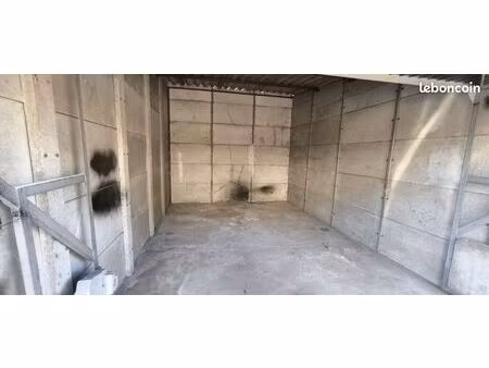 location garage 16 m2