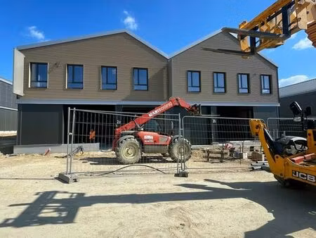 local d'activite 174 m² groslay
