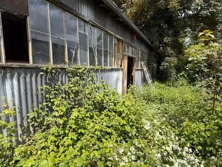 location local ancienne menuiserie 70m2