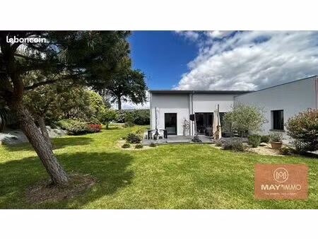 pavillon 5 pièces 129 m²