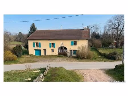 ferme 10 pièces 286 m²