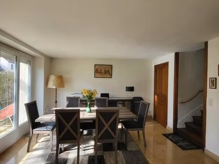 propriété 7 pièces 220 m²