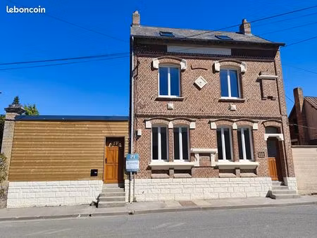maison 5 pièces 110 m²