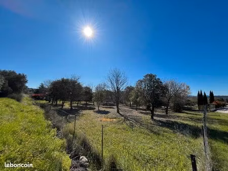 terrain 1 490 m² tavernes