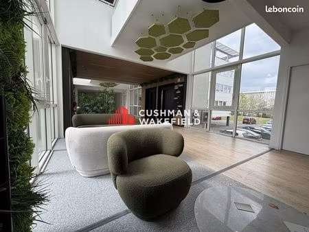 bureaux 2109 m² labege