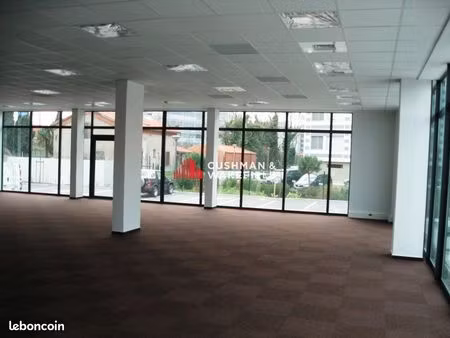 bureaux 1980 m² toulouse