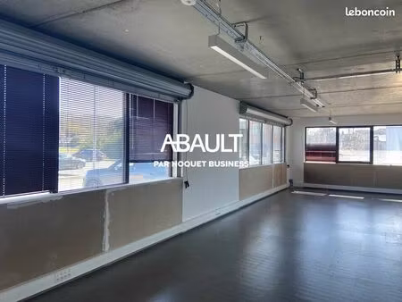 local commercial 278 m² cornebarrieu
