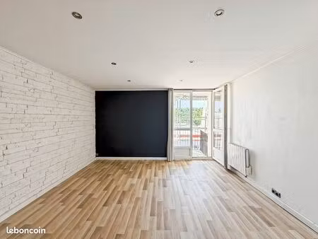 appartement 3 pièces 56 m²