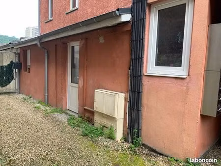loue meublé f1 maromme centre