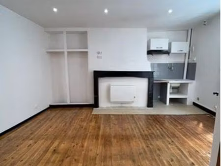 studio très lumineux 20 m²
