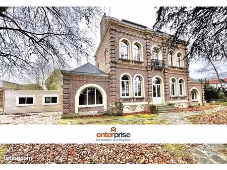 bureaux 275 m²