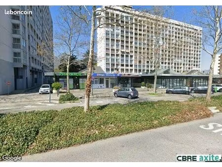 local commercial 147 m² grenoble