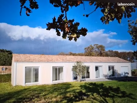 belle maison familiale - chauvé