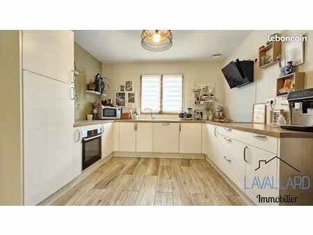 maison 4 pièces 88 m²